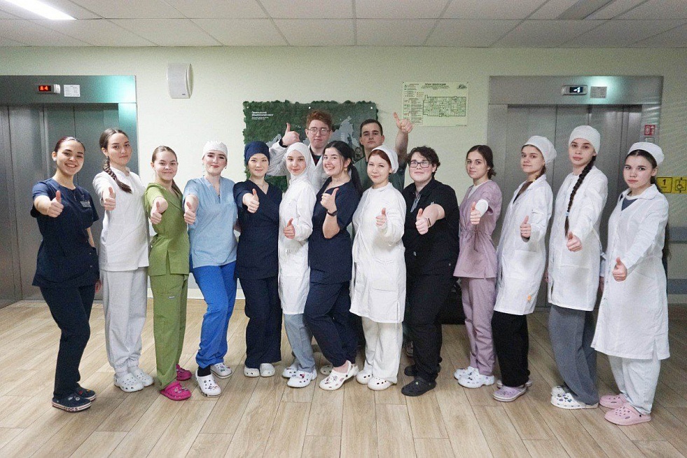 Рамиль Муллин рассказал студентам-медикам из разных городов о преимуществах работы в Нижнекамске 